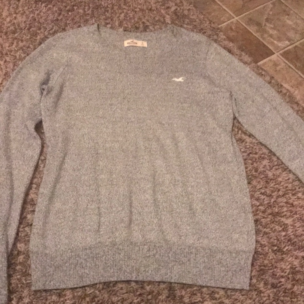 Lightweight sweater